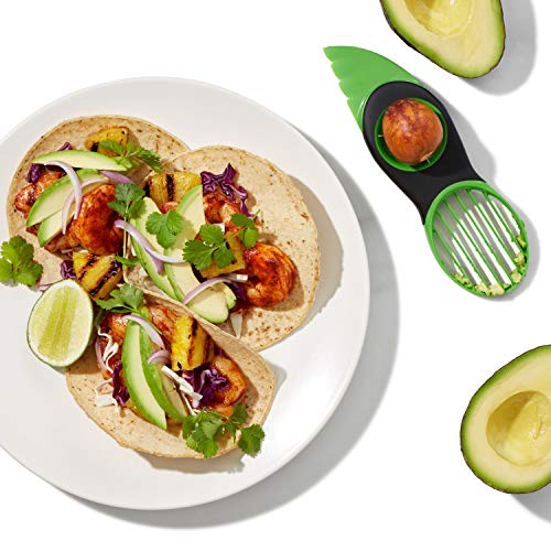 3-in-1 Avocado Slicer - Green