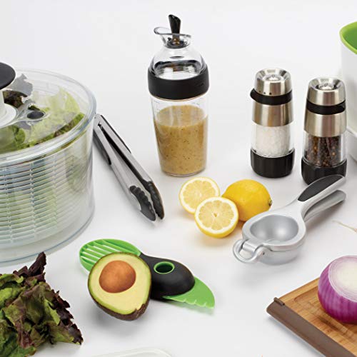 3-in-1 Avocado Slicer - Green