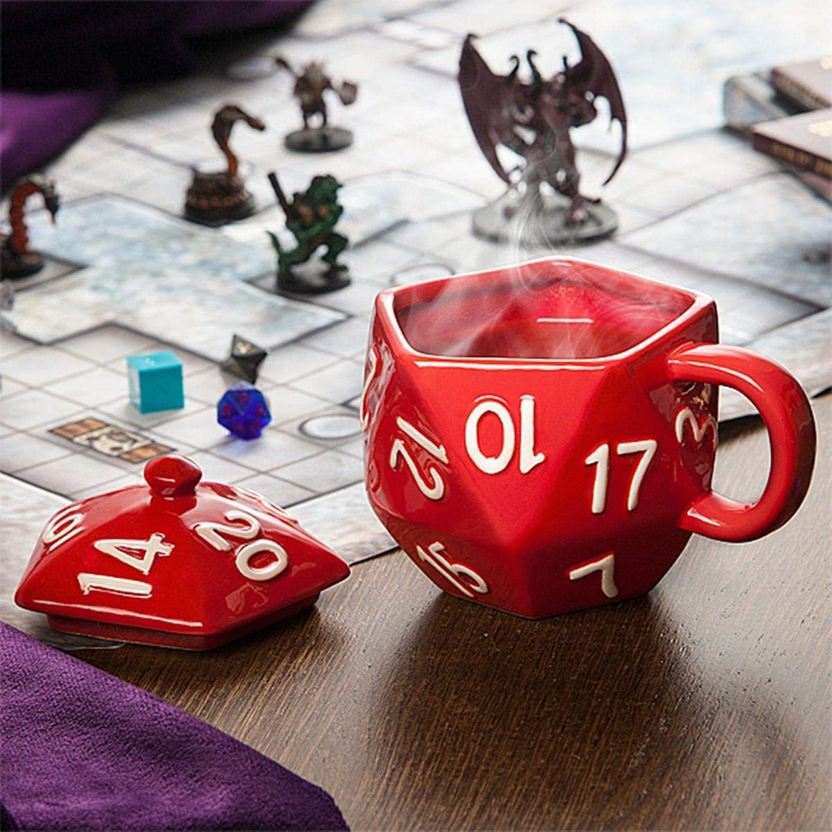 Critical Hit D20 Ceramic Mug with Lid