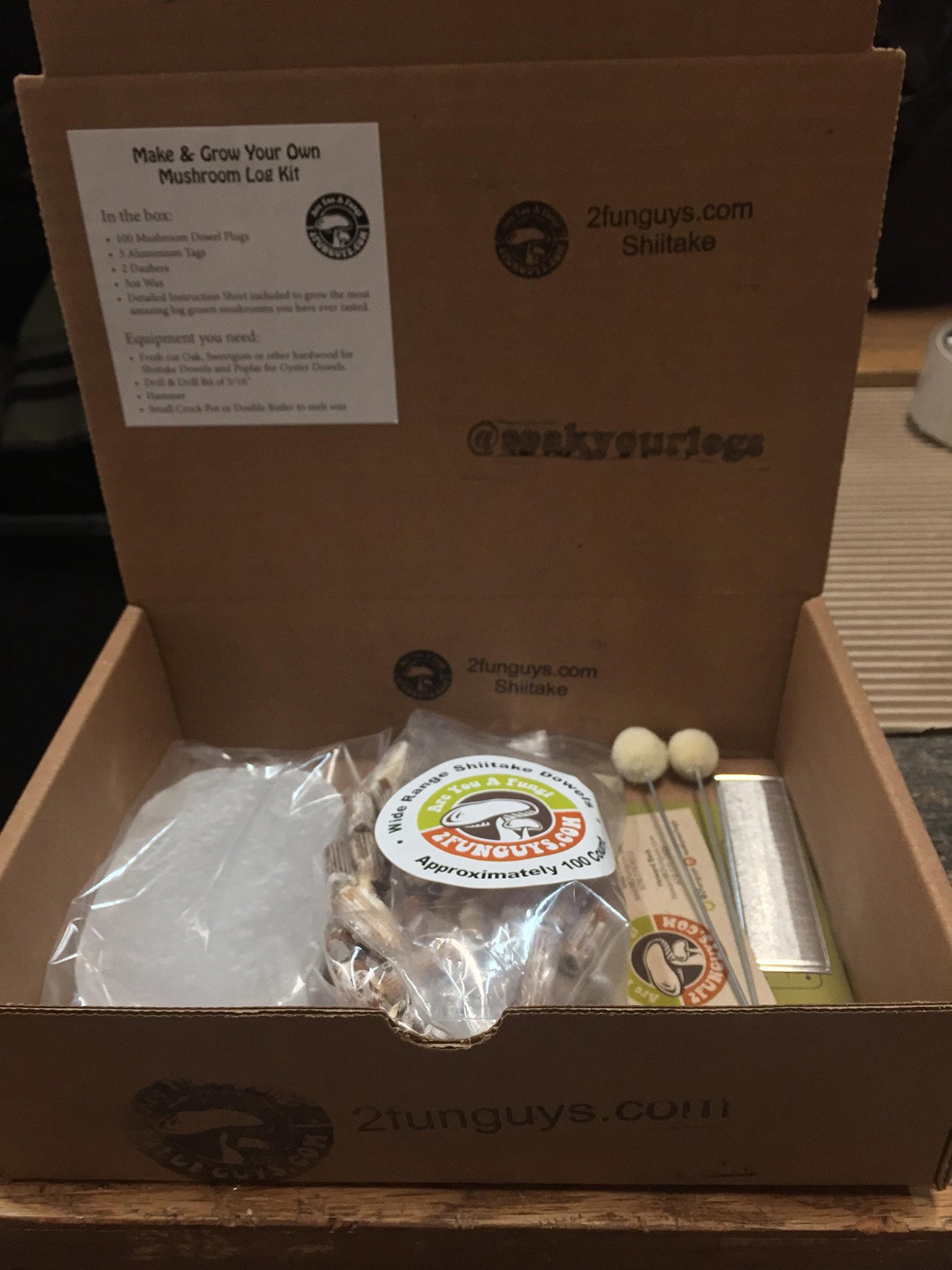Shiitake Mushroom Plug Spawn Kit