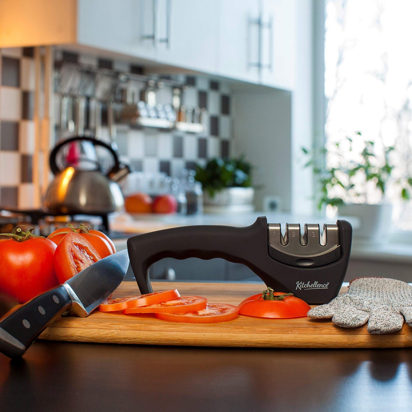 4-in-1 Knife Sharpener with Glove